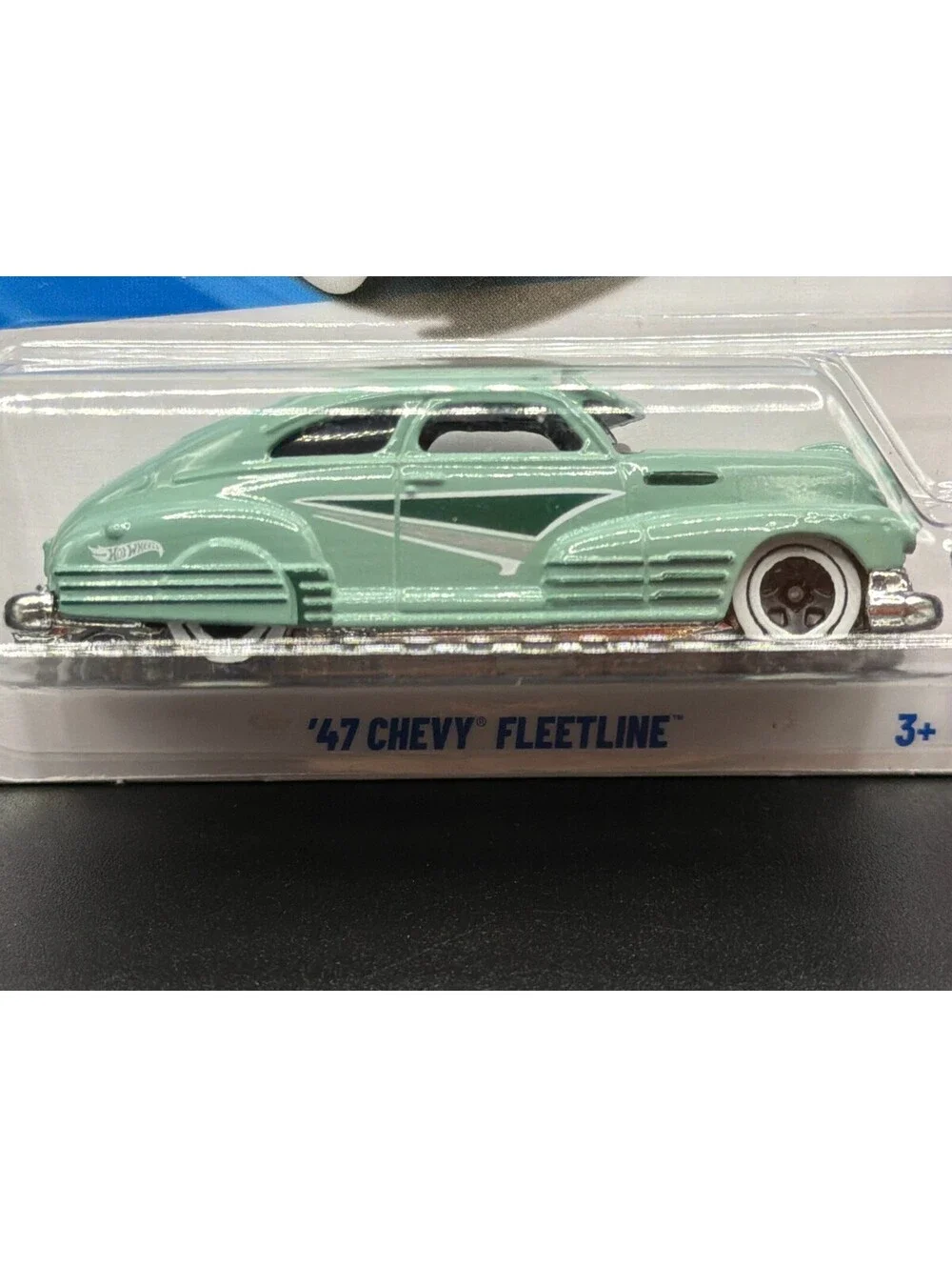 Hot Wheels '47 Chevy Fleetline - Layin' Low 3/5 (Mint Green) #45/250